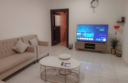 Dammam Apartment | Charming 2-bedroom apartment in marvelous Dammam with WiFi, AC