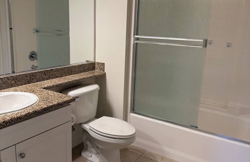 Woodbury Apartment | Charming 2-bedroom apartment with WiFi, AC in serene Irvine