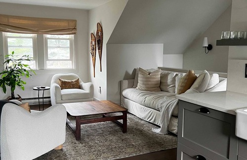 Back Cove Apartment | Charming 2-Bedroom Back Cove Retreat