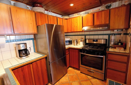 Lubbers Quarters Cay Cottage | Charming 2-bedroom beachside cottage with plunge pool in quaint Elbow Cay