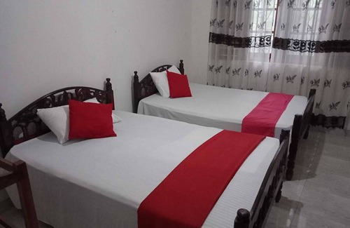 Sirimalwatta Bed & Breakfast | Charming 2-bedroom bed & breakfast in serene Kandy with AC, WiFi