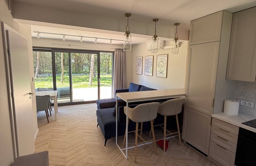 gmina Skape House | Charming 2-bedroom bungalow with AC, WiFi in tranquil Niesulice