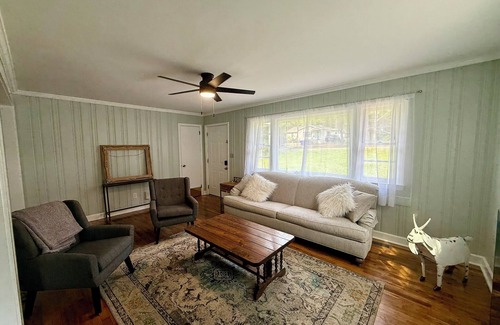 Carrboro House | Charming 2-bedroom bungalow in delightful Carrboro.