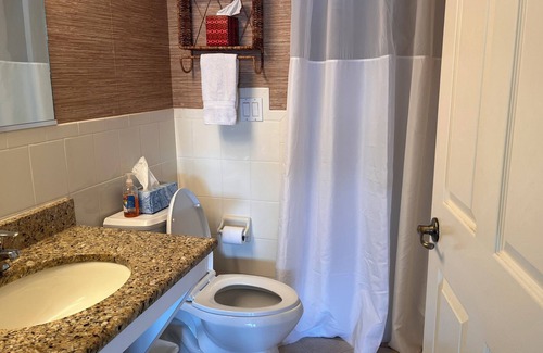 Pelican Condo | Charming 2-bedroom condo with WiFi, in Cape Coral with pool, spa, & water view.