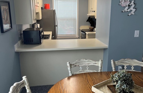 Kitty Hawk Condo | Charming 2-bedroom condo with WiFi, AC in gorgeous Kitty Hawk