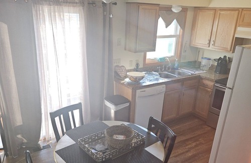 Canton Condo | Charming 2-bedroom condo with WiFi, AC in delightful Canton