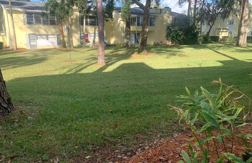 Silver Springs Shores Condo | Charming 2-bedroom condo with WiFi, AC in enchanting Ocala