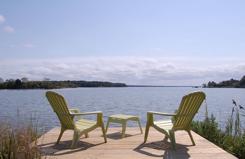 Bozman Cottage | Charming 2-bedroom cottage, waterfront, WiFi