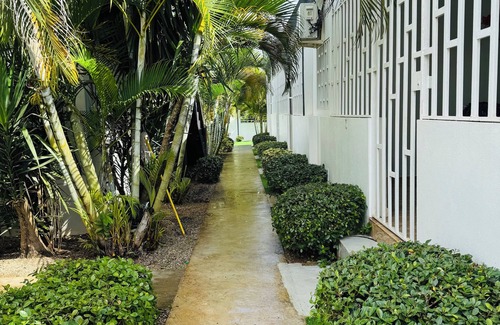 Las Terrenas Villa | Charming 2-bedroom villa with AC and WiFi in Las Terrenas 5 mins from beach