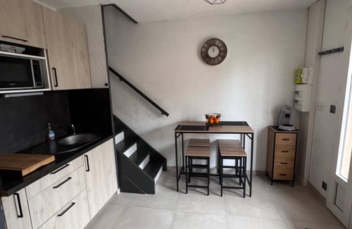 Marseillan House | Charming 2-bedroom house for 4 people with pool, terrace, close to the beach