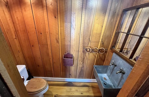 Carroll Valley House | Charming 2-bedroom house in Fairfield near Gettysburg & Liberty Ski Resort