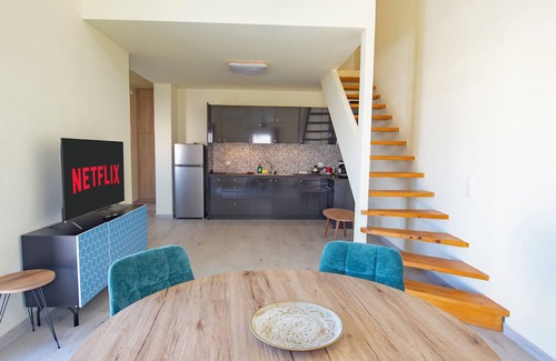 Vothon House | Charming 2-bedroom house in enchanting Vothonas with WiFi, AC