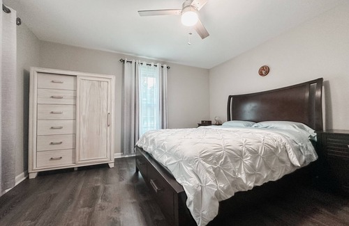 Asheboro House | Charming 2-bedroom house in terrific Asheboro with AC, WiFi