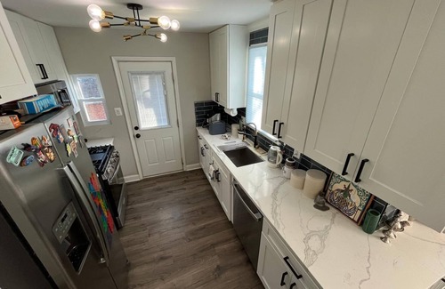Cheverly House | Charming 2 bedroom house, family and pet friendly close to Washington D.C.