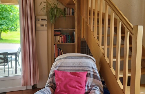 Cuille House | Charming 2-bedroom house in soothing Cuillé with WiFi