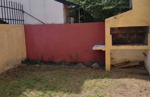 Colon House | Charming 2-bedroom house in Colón, close to the beach and downtown.