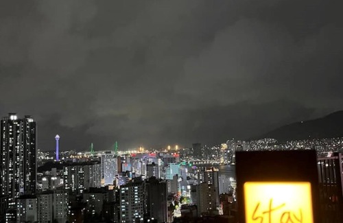 Busan House | Charming 2-bedroom house with AC and WiFi in lovely Busan