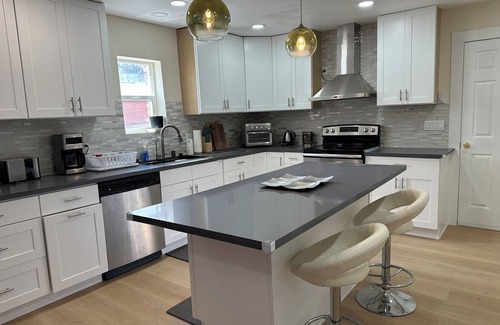 Ely House | Charming 2-bedroom house Sleep 6 with WiFi in Ely