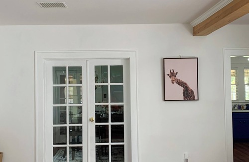 Albany House | Charming 2-bedroom house in historic downtown Albany with AC, WiFi