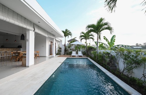 Tabanan House | Charming 2-bedroom house with AC, WiFi in wonderful Bali