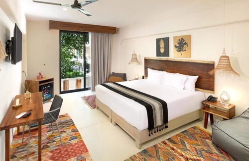 Tulum City Center Hotel | Charming 2-bedroom in amazing Tulum with AC, WiFi