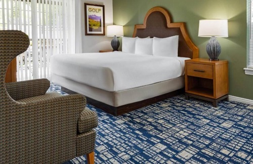Midway Resort | Charming 2-bedroom resort in lovely Midway with gym, indoor pool and more.