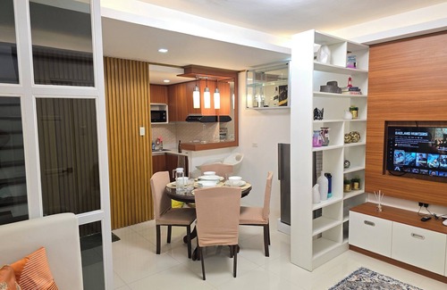 Compostela House | Charming 2-bedroom townhome with AC, WiFi in delightful Compostela