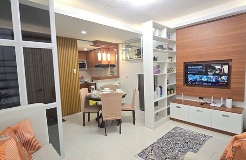 Compostela House | Charming 2-bedroom townhome with AC, WiFi in delightful Compostela