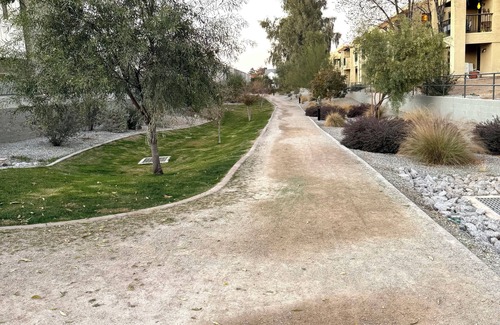 North Mountain House | Charming 2-bedroom townhome with AC, WiFi in terrific Phoenix