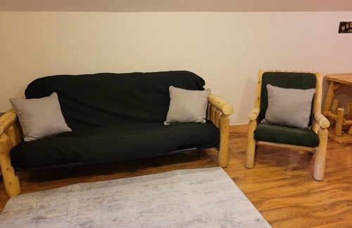 Sandpoint Apartment | Charming 2-bedroom unit with great views and easy access to Hope and Sandpoint!
