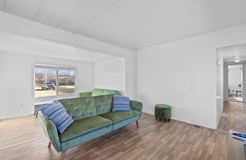 Carson City House | Charming 2-bedroom mobile home with WiFi, AC in delightful Carson City