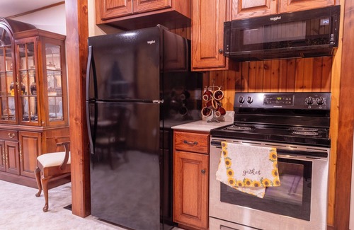 Mercersburg House | Charming 2-bedroom house with near WhiteTail Ski Resort in wonderful Mercersburg