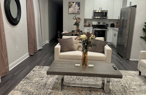 Fillmore House | Charming 2-Bedroom Getaway in Gentilly, New Orleans