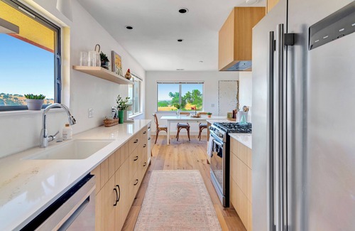 Paso Robles House | Charming 2-bedroom Home in the Heart of Wine Country