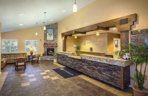 Elk Point Condo | Charming 2-bedroom condo close to ski resort with WiFi in beautiful Zephyr Cove