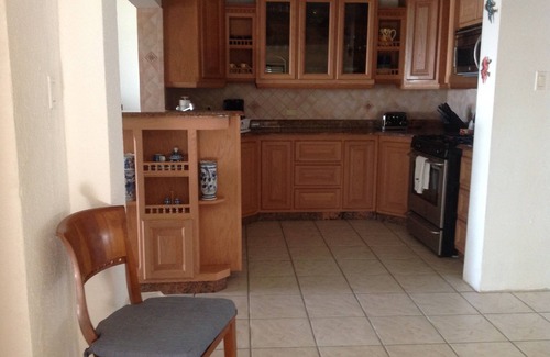 Pelican Key Villa | Charming 2-bedroom villa with AC, WiFi, stunning ocean views