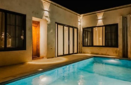 Jambiani Villa | Charming 2-bedroom Villa with a private swimming pool and a surrounding wall