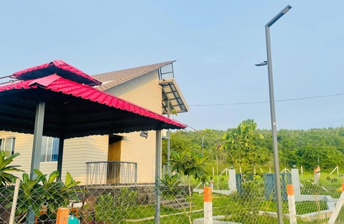 Mhow Villa | Charming 2-bedroom villa in brilliant Awlay with AC