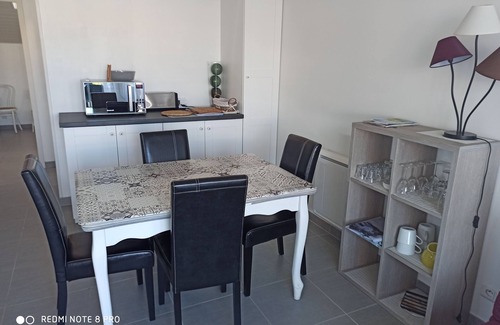 Biscarrosse Plage Apartment | Charming 2-star apartment 200 m from the beach and shops