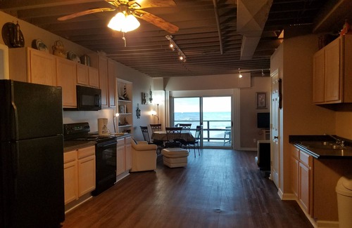 Carsonville Cottage | Charming 2000 Sq. Ft. Cottage On Lake Huron