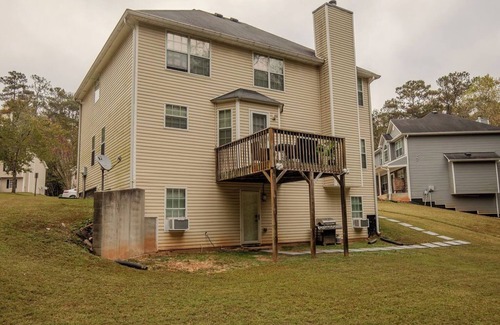 Union City House | Charming 2BD/1BTH Home Near Atlanta Airport