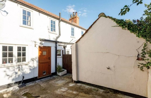 Sheriff Hutton House | Charming 2BD Cottage near York, Cozy Retreat for 3