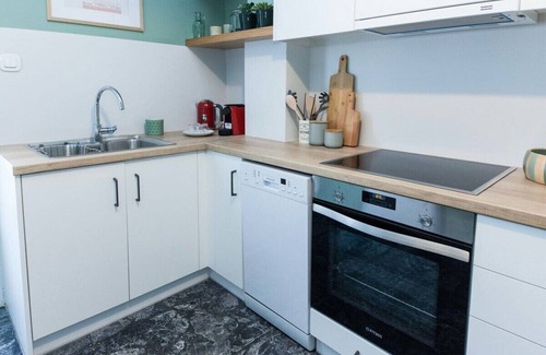 Pangrati Apartment | Charming 2BD Getaway in Pagrati with Balcony
