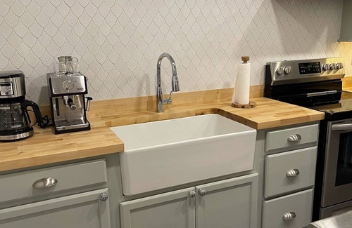 Canandaigua Apartment | Charming! 2BDR -5 min. Walk to Lake Resort or Downtown