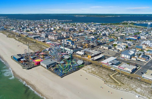 Seaside Heights Condo | Charming 2Br, 1Ba - Walk 2 Beach + Outdoor Space