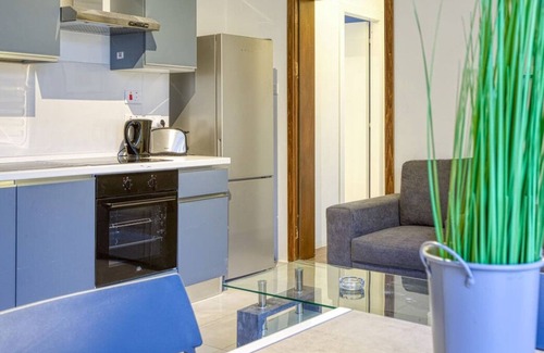 Sliema Apartment | Charming 2BR Apt with Balcony & city views, Sliema