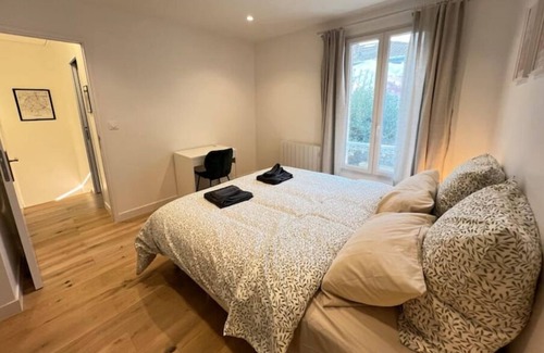 Arcueil House | Charming 2BR newly renovated with unbeatable location