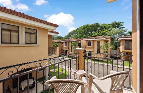 Coco Condo | Charming 2BR Villa w/Private Pool & Garden