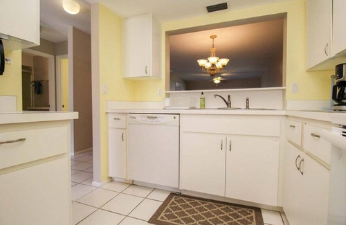 The Meadows Condo | Charming 2nd floor 2 BR/2 BA condo in The Meadows Golf and Country Club - Ivory Cottage