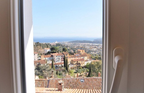 Bormes-Les-Mimosas Apartment | Charming 2P renovated, medieval heart, sleeps 4 - Bormes-les-Mimosas